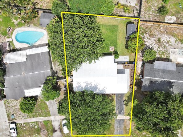 12091 Colony Avenue, Palm Beach Gardens FL 33410