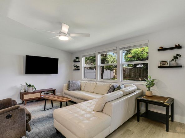 12091 Colony Avenue, Palm Beach Gardens FL 33410
