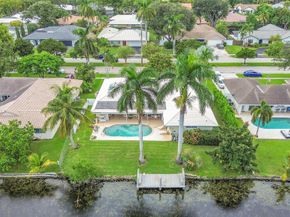 240 El Dorado Pkwy, Plantation FL 33317