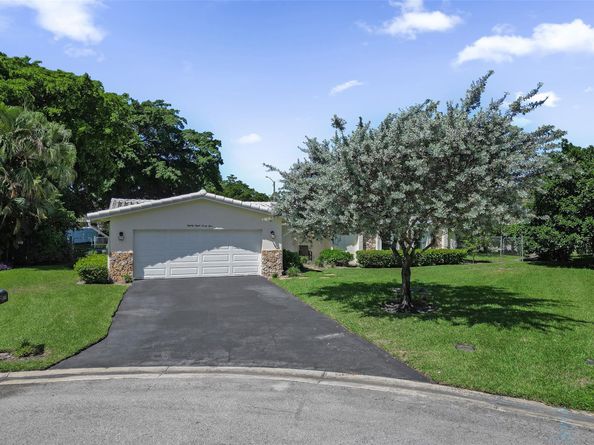 8845 NW 29TH Place, Coral Springs FL 33065