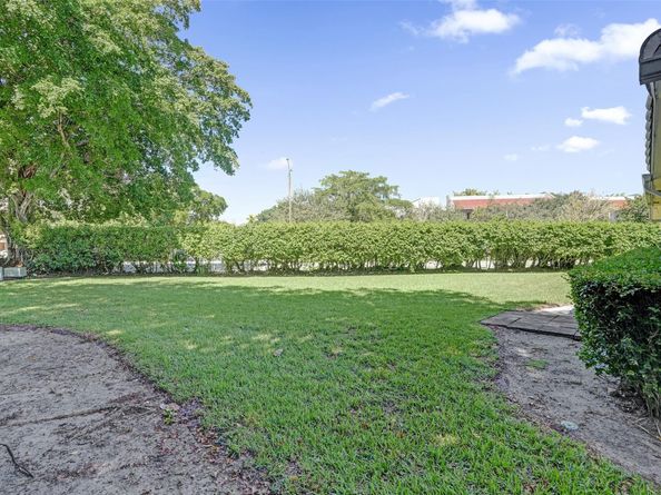 8845 NW 29TH Place, Coral Springs FL 33065