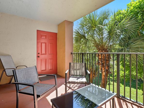 200 Scotia Drive 305, Hypoluxo FL 33462