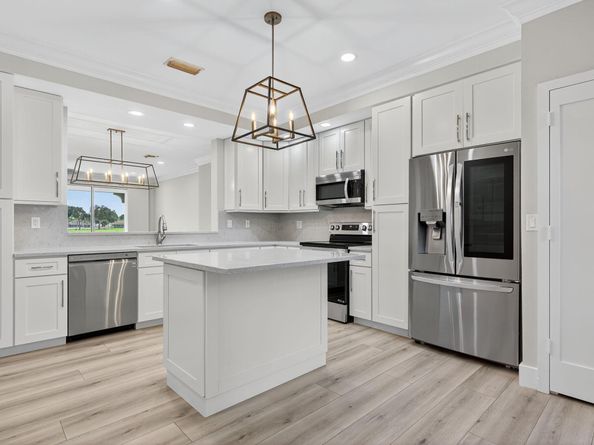 602 Ryder Cup Circle, Palm Beach Gardens FL 33418