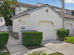 602 Ryder Cup Circle, Palm Beach Gardens FL 33418