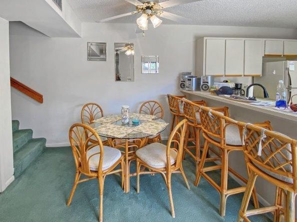 62 Springdale Circle, Palm Springs FL 33461