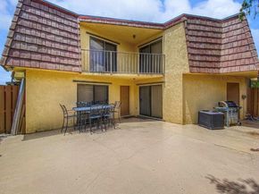 62 Springdale Circle, Palm Springs FL 33461