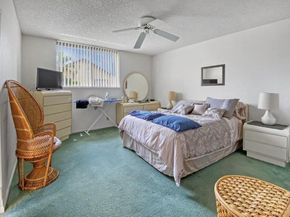 62 Springdale Circle, Palm Springs FL 33461