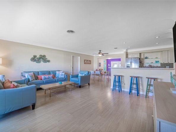 608 NE 24th Ave, Pompano Beach FL 33062