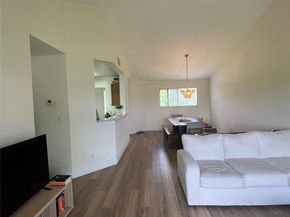 3421 NW 44th St 205, Lauderdale Lakes FL 33309