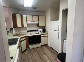 3421 NW 44th St 205, Lauderdale Lakes FL 33309