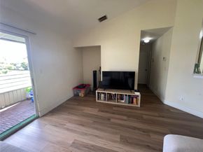 3421 NW 44th St 205, Lauderdale Lakes FL 33309