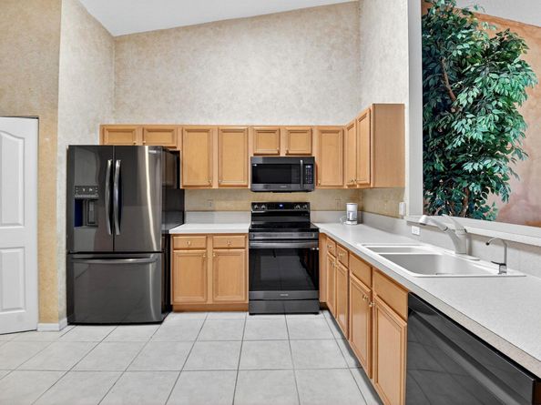 8451 Logia Circle, Boynton Beach FL 33472