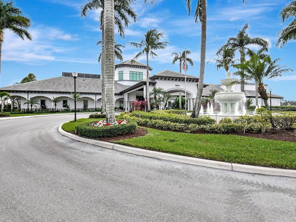 8451 Logia Circle, Boynton Beach FL 33472