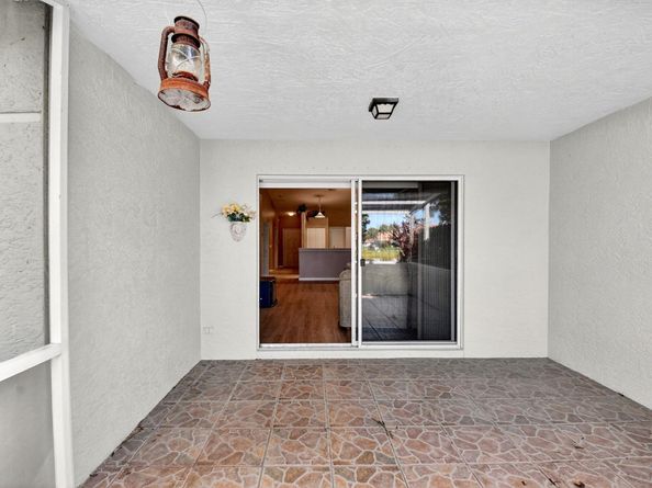 8451 Logia Circle, Boynton Beach FL 33472