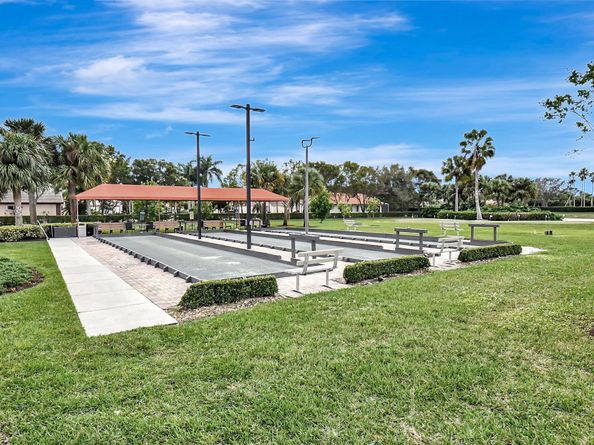 8451 Logia Circle, Boynton Beach FL 33472