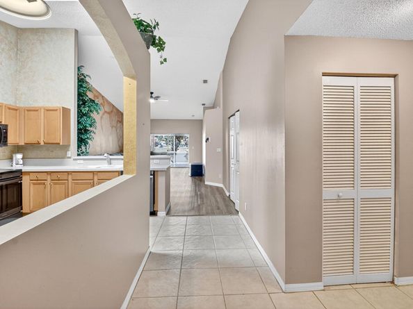8451 Logia Circle, Boynton Beach FL 33472