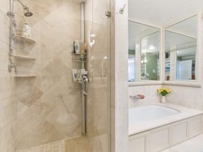 100 Royal Palm Way F4, Palm Beach FL 33480