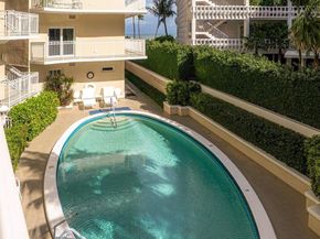 100 Royal Palm Way F4, Palm Beach FL 33480