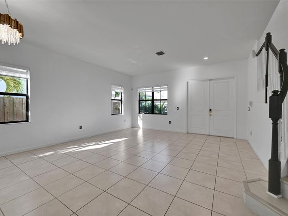 25241 SW 118th Ave, Homestead FL 33032