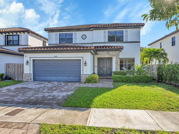 25241 SW 118th Ave, Homestead FL 33032
