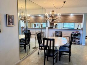 3516 Whitehall Drive 101, West Palm Beach FL 33401