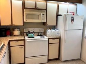 3516 Whitehall Drive 101, West Palm Beach FL 33401