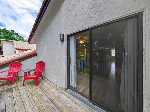 660 Deer Creek Edgewater Drive, Deerfield Beach FL 33442