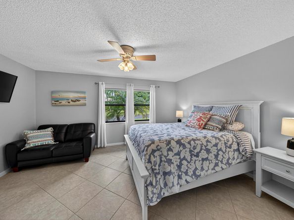 660 Deer Creek Edgewater Drive, Deerfield Beach FL 33442