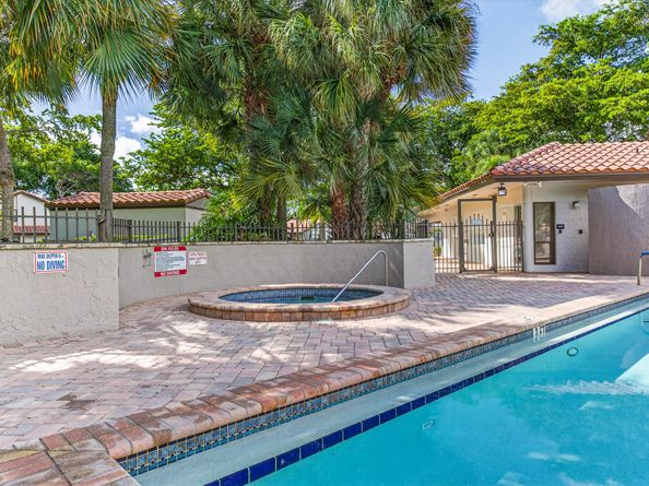 660 Deer Creek Edgewater Drive, Deerfield Beach FL 33442