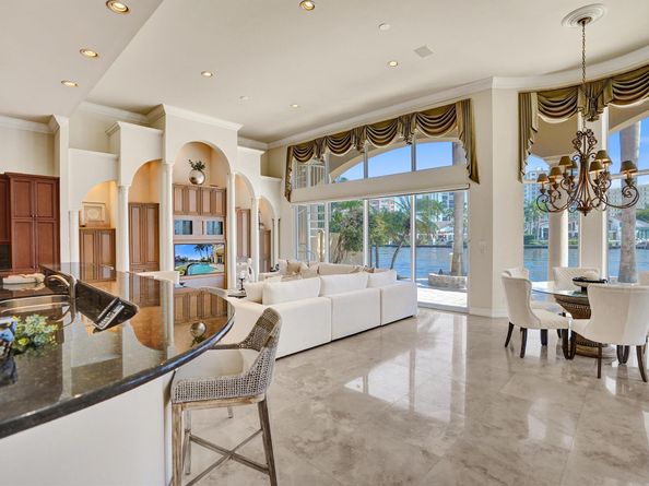 612 Admirals Way, Delray Beach FL 33483