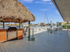 612 Admirals Way, Delray Beach FL 33483