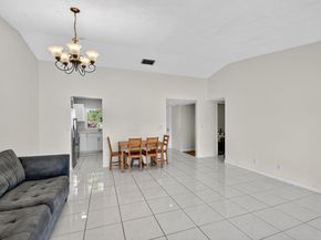 20 Camden Lane, Boynton Beach FL 33426