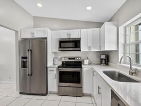 20 Camden Lane, Boynton Beach FL 33426