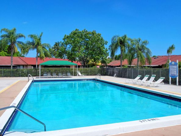 20 Camden Lane, Boynton Beach FL 33426