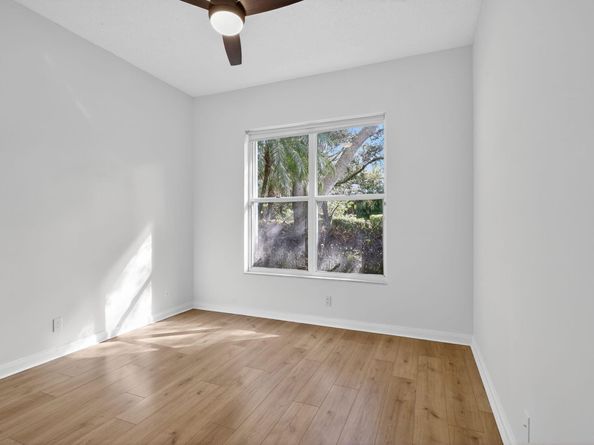 6333 Winding Lake Drive, Jupiter FL 33458