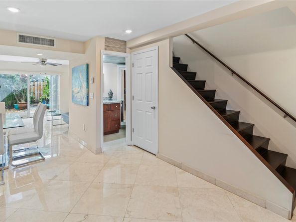 811 W Oakland Park Blvd F4, Wilton Manors FL 33311