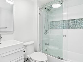 106 Royal Park Drive 3c, Oakland Park FL 33309