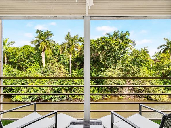 106 Royal Park Drive 3c, Oakland Park FL 33309