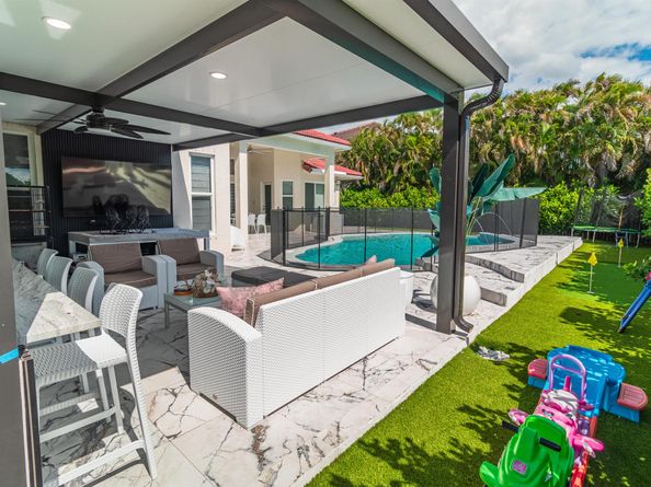 11804 Osprey Pointe Circle, Wellington FL 33449