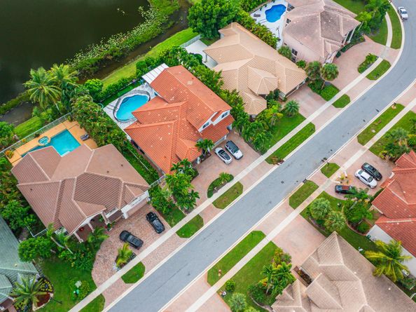 11804 Osprey Pointe Circle, Wellington FL 33449