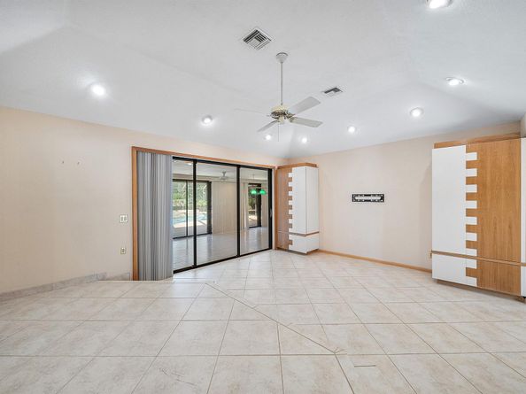 4952 Bocaire Boulevard, Boca Raton FL 33487