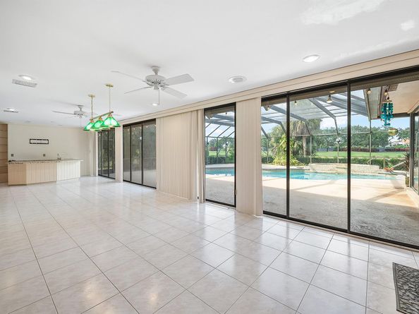 4952 Bocaire Boulevard, Boca Raton FL 33487