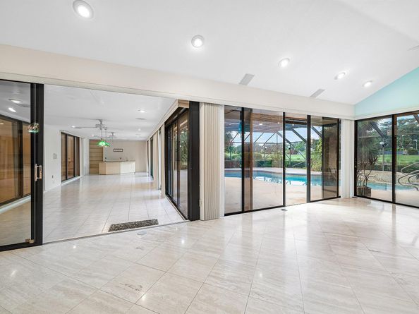4952 Bocaire Boulevard, Boca Raton FL 33487