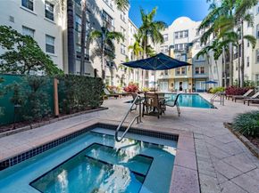 533 NE 3rd Ave 221, Fort Lauderdale FL 33301