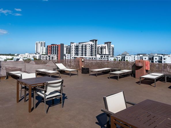 533 NE 3rd Ave 221, Fort Lauderdale FL 33301