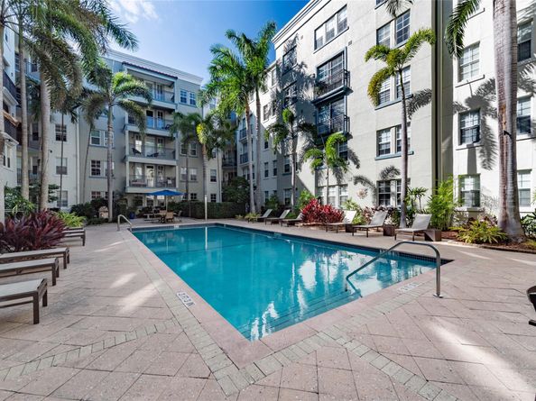 533 NE 3rd Ave 221, Fort Lauderdale FL 33301