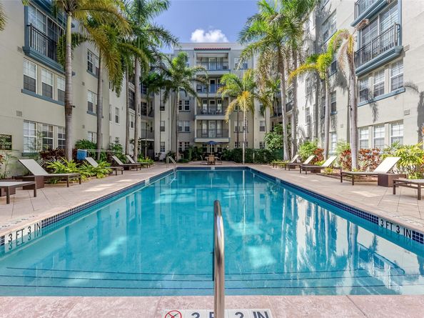 533 NE 3rd Ave 221, Fort Lauderdale FL 33301