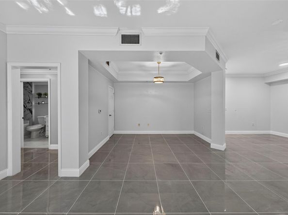 533 NE 3rd Ave 221, Fort Lauderdale FL 33301