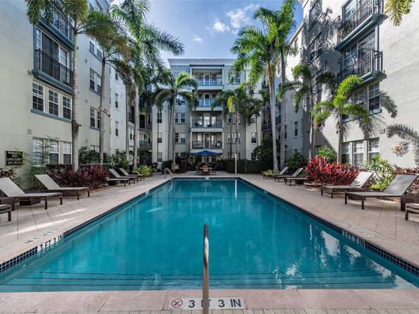 533 NE 3rd Ave 221, Fort Lauderdale FL 33301