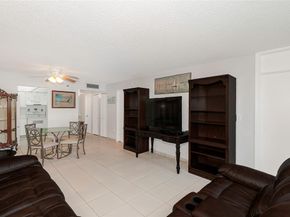 1300 Saint Charles Pl # L20 Pembroke Pines L20, Pembroke Pines FL 33026